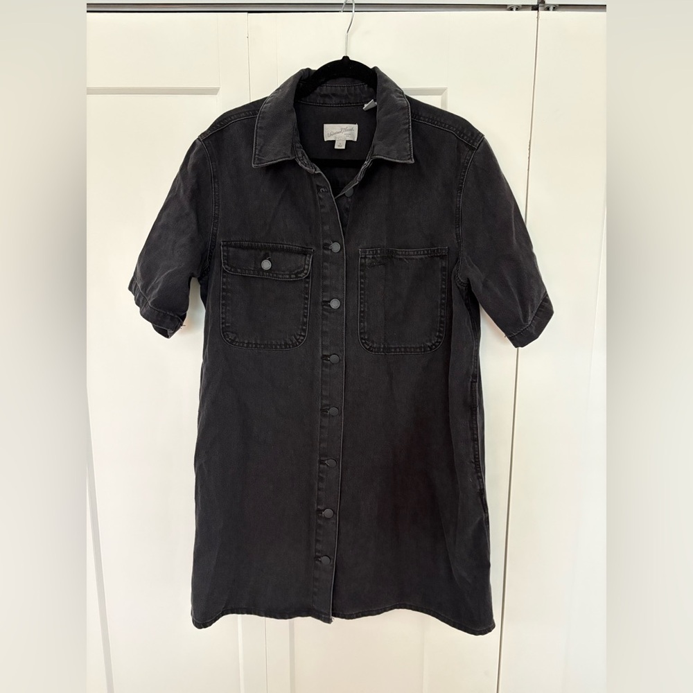 Universal Thread Charcoal Button-Up Dress